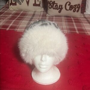 Elegant White Fur Hat